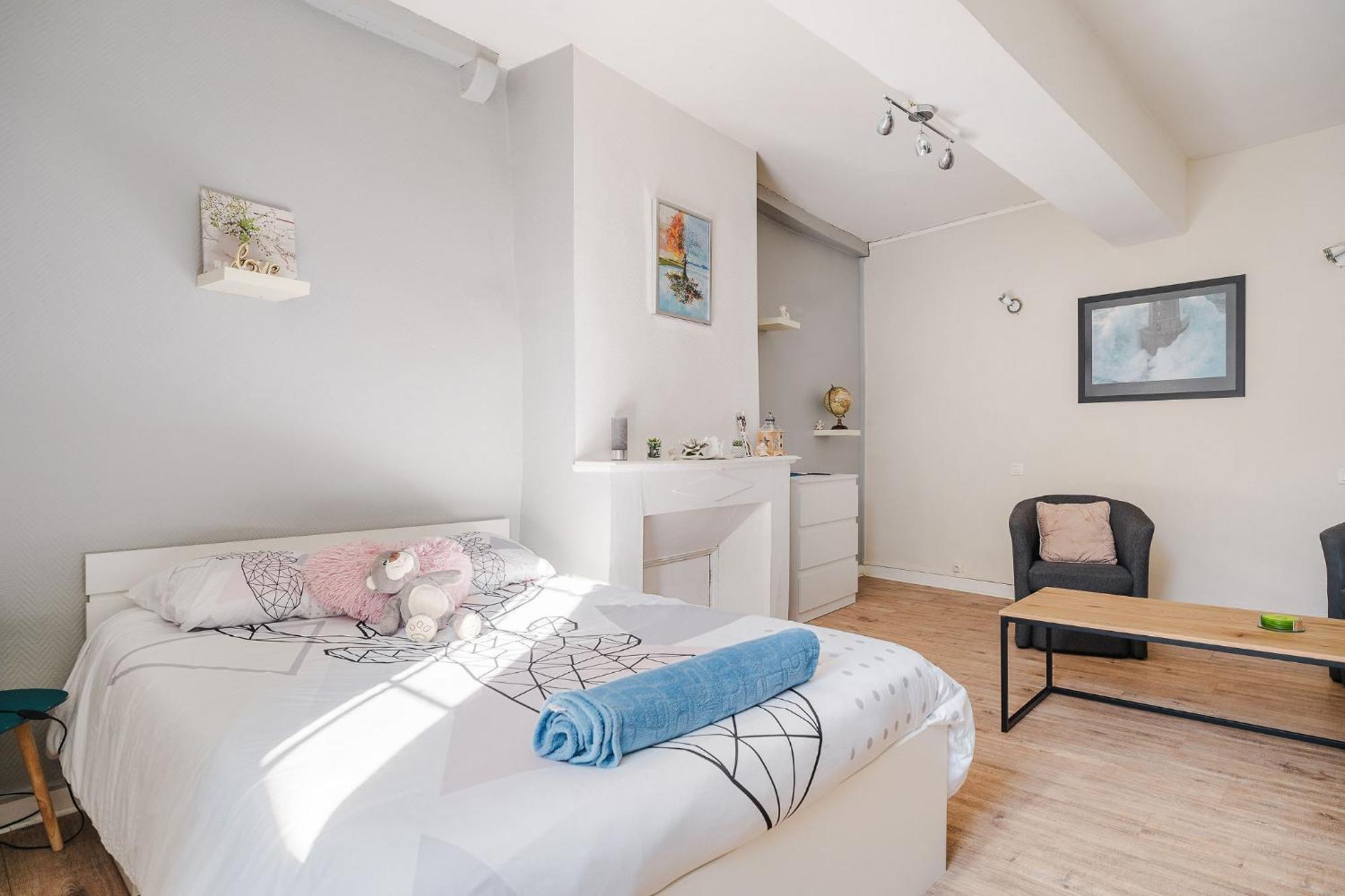 Appartement De Caractere Hyper Centre Ploërmel Exteriör bild