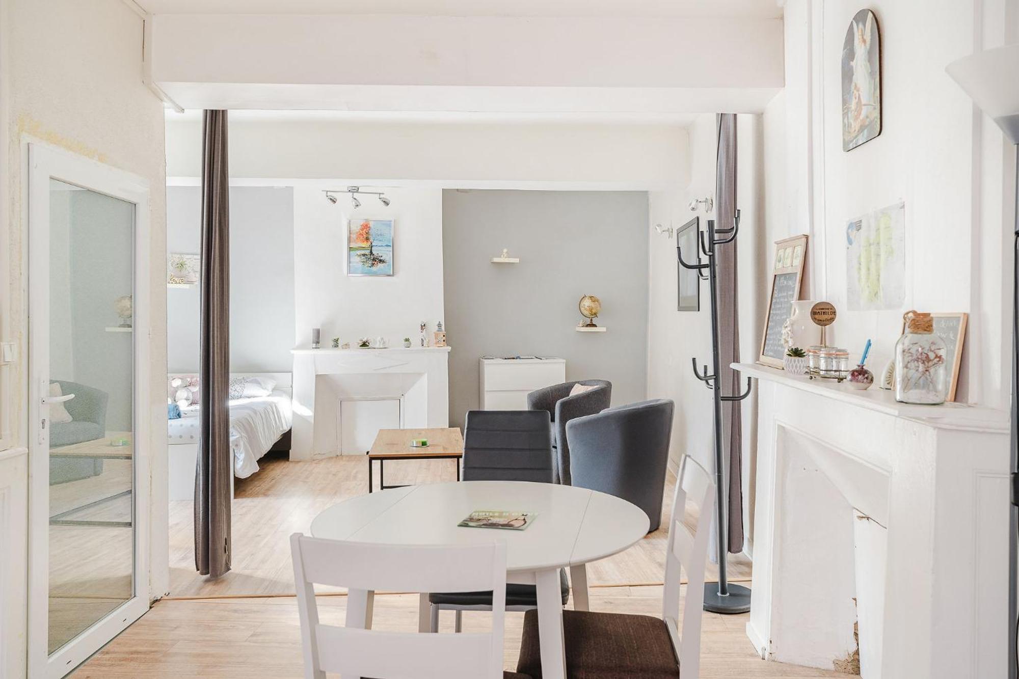 Appartement De Caractere Hyper Centre Ploërmel Exteriör bild